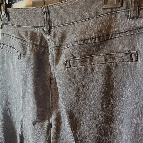 Larry Levine stretch size 8 black jeans - Picture 10 of 11